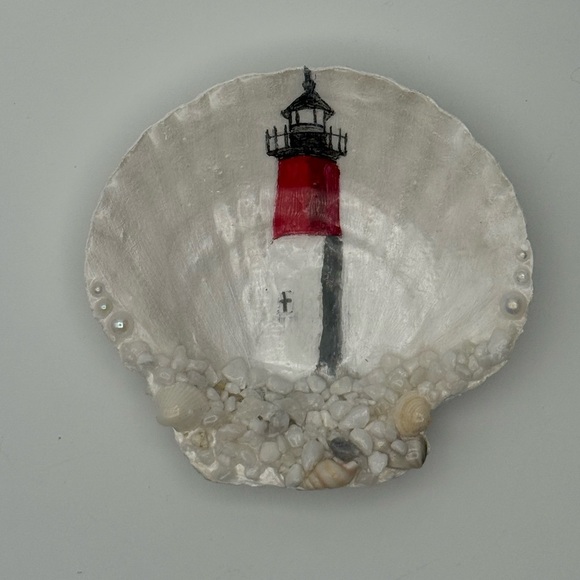Hand painted Red Tower Lighthouse - Picture 1 of 7